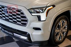 Toyota Sequoia